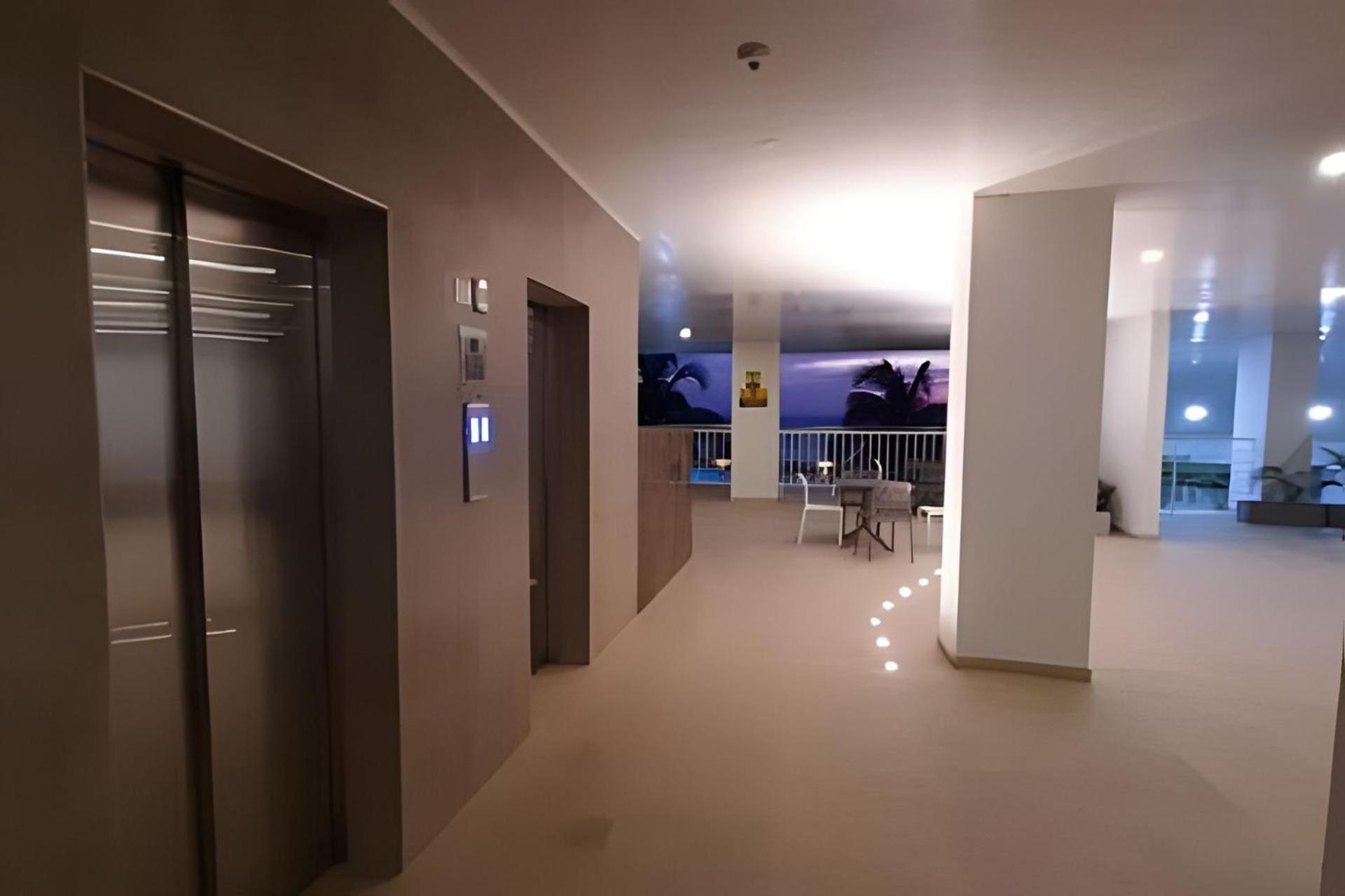 5* 1h Piscina Y Spa, Frente A Playa Playa Salguero Apartamento